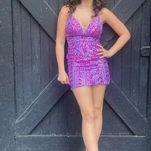Anabel Nox short Formal
Dress